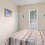 Snapdragon Apt - Charming Two Bedroom In Corcoran Neighborhood